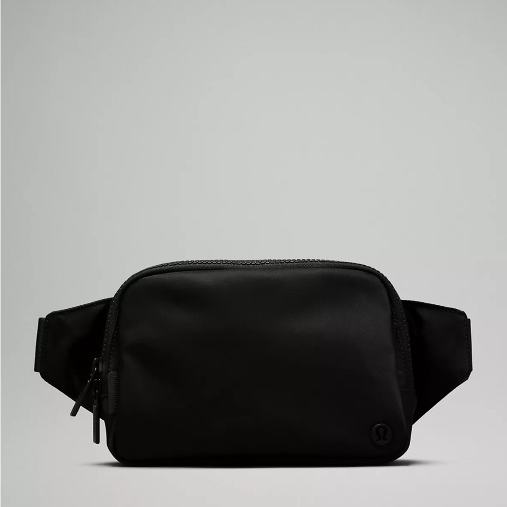 Lululemon Everywhere Belt Bag Large 2L NWT